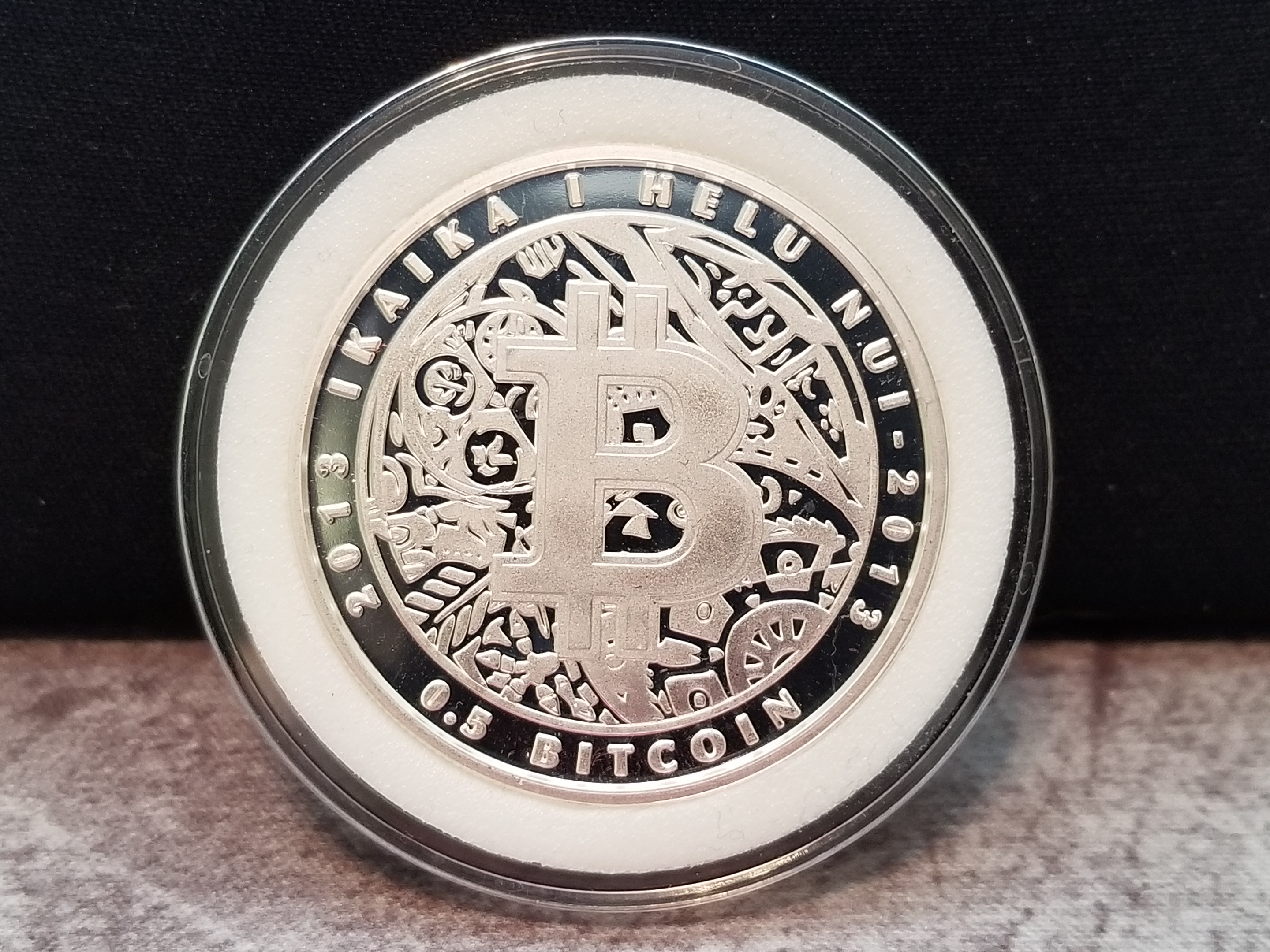 Lealana 2013 0.5 BTC